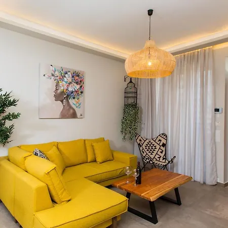 Holiday home Ekaterini Luxury House *