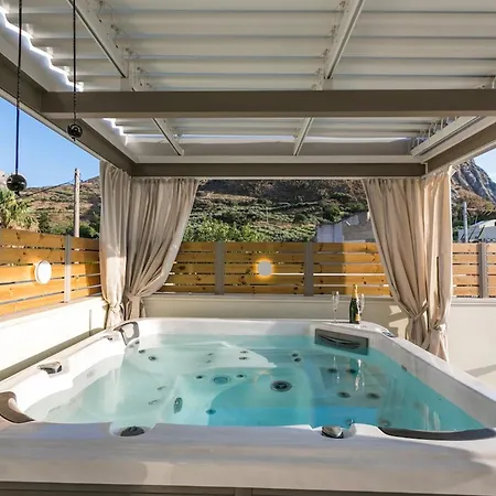 Ekaterini Luxury House *